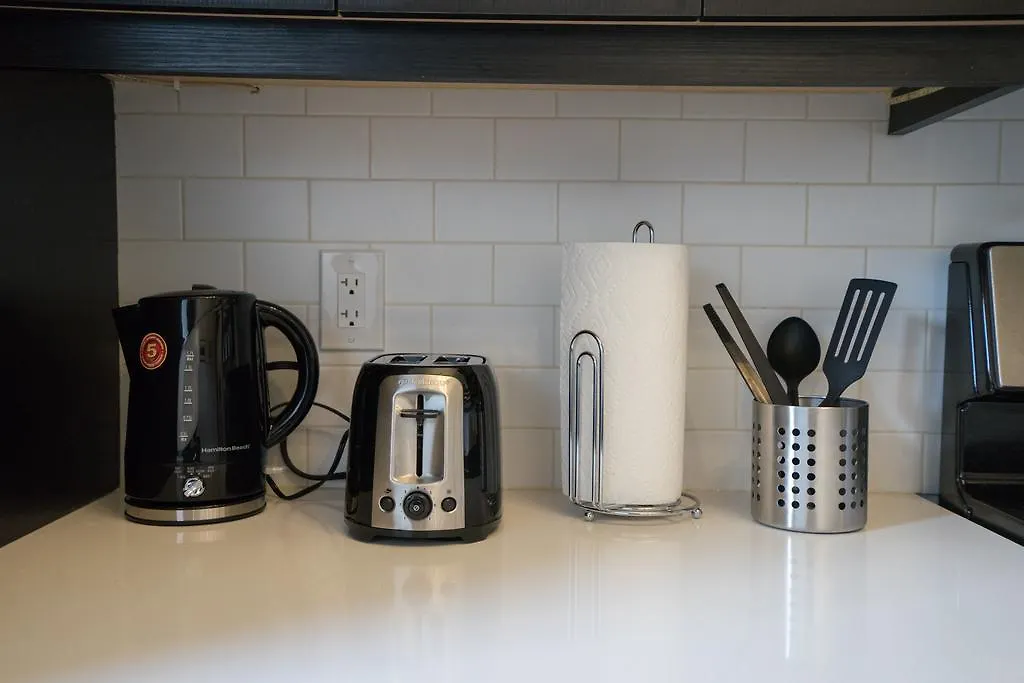 Applewood Suites - Queen West Loft Toronto Appartamento